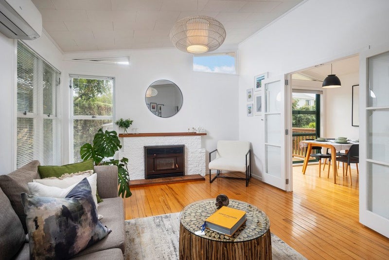 7 Whittle Place, New Windsor, Auckland - Carousel 2