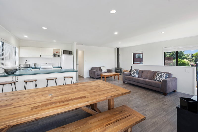 18 Tawiri Place, Turangi - Carousel 1