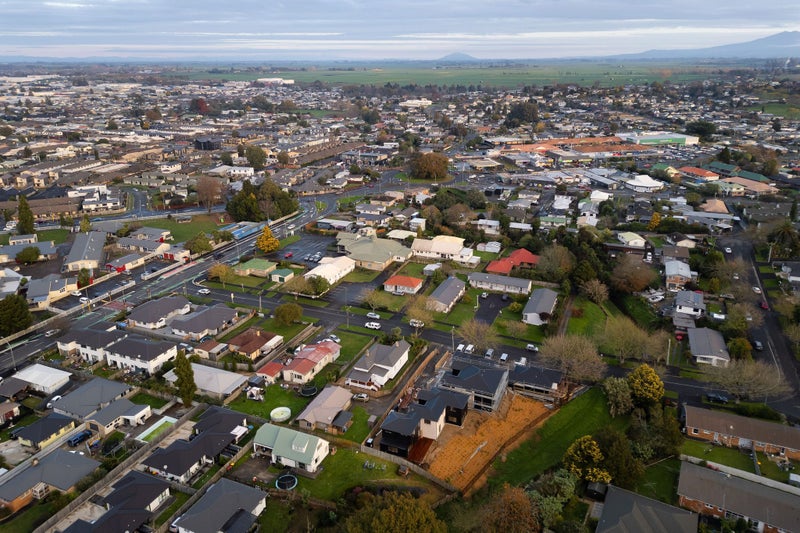 6 Johnson Street, Dinsdale, Hamilton - Carousel 36