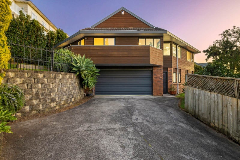 2/1046 New North Road, Mount Albert, Auckland - Carousel 1