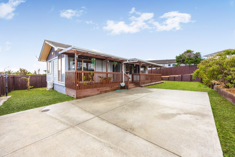 14 Charntay Avenue, Clover Park, Auckland - Carousel 2