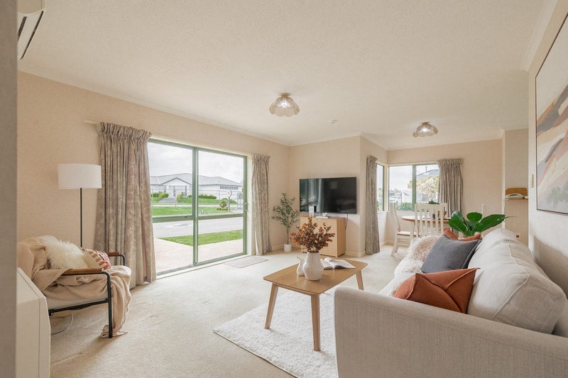 5 Royal Fern, Kelvin Grove, Palmerston North - Carousel 2