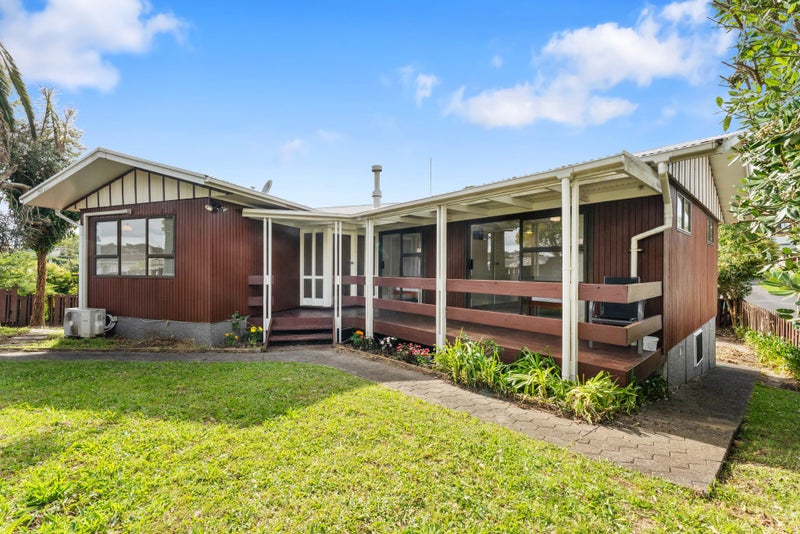 30 Westminster Street, New Windsor, Auckland - Carousel 1