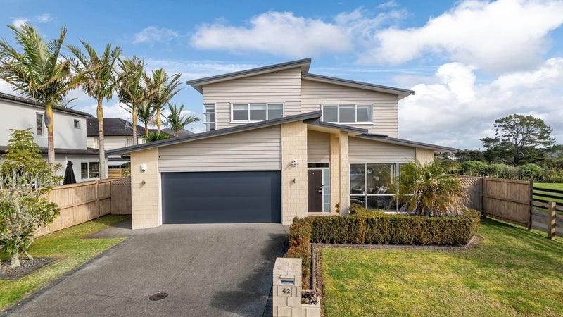 42 Laurel Oak Drive, Schnapper Rock, Auckland - Carousel 1