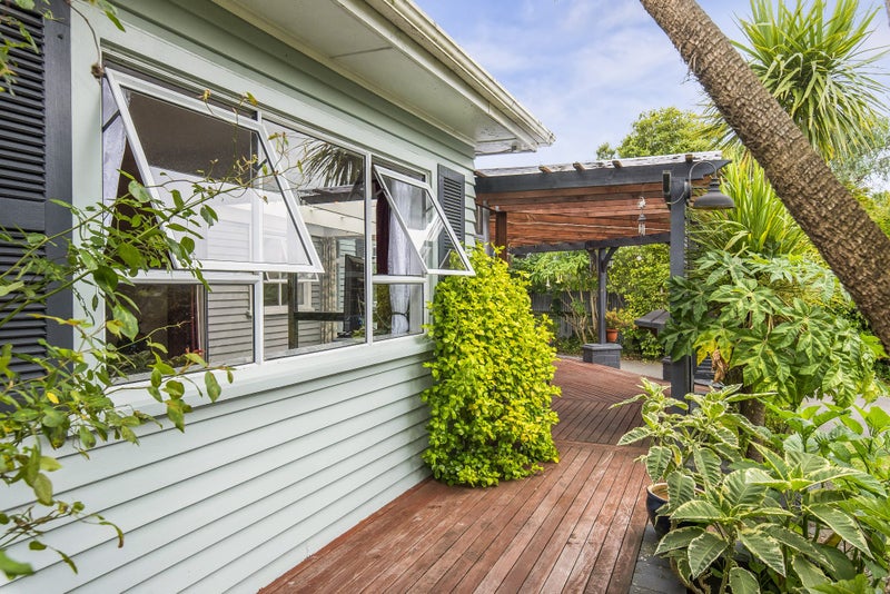 13 Te Horo Beach Road, Te Horo - Carousel 2