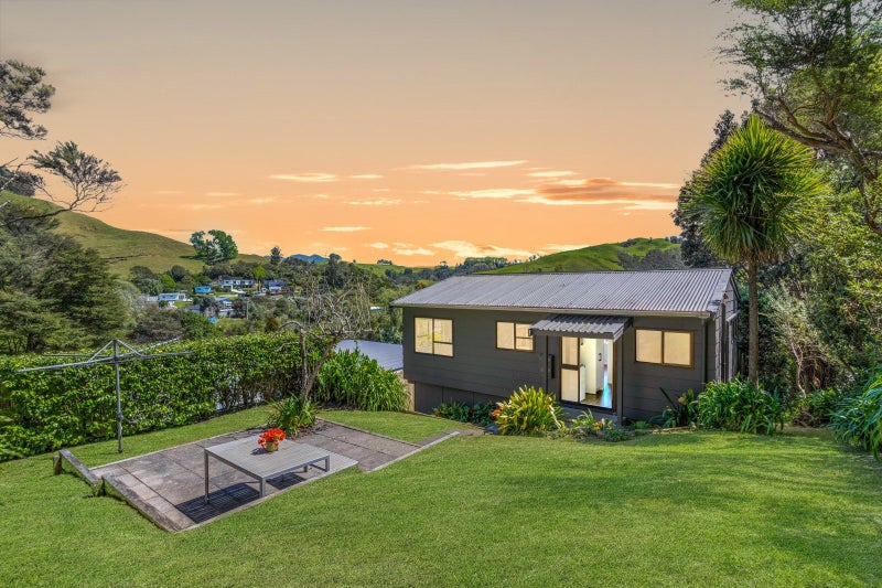 43A Whiritoa Beach Road, Whiritoa, Waihi - Carousel 26