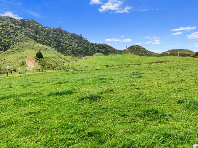 Te Mahoe Road, Mokau, New Plymouth, Taranaki - Carousel 10