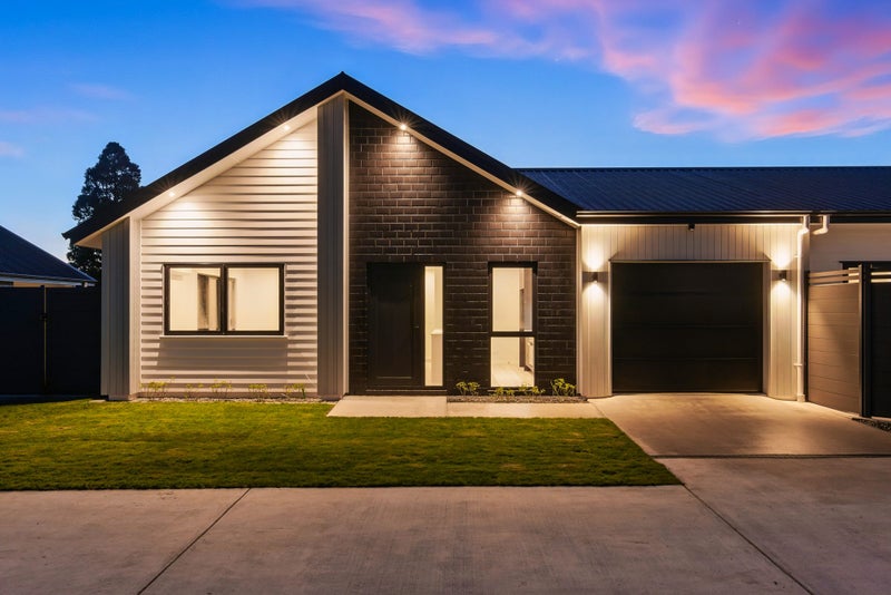 11B Gordon Place, Levin, Levin - Carousel 2