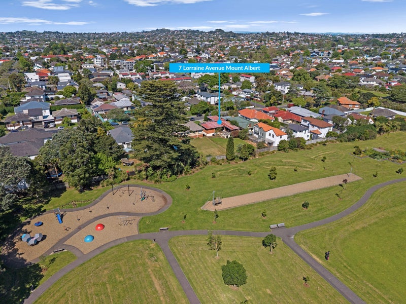 7 Lorraine Avenue, Mount Albert, Auckland - Carousel 1
