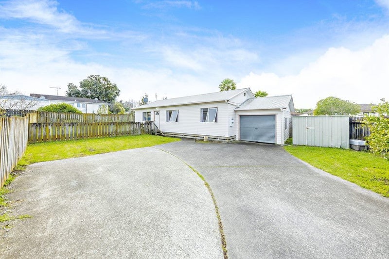 1/9 Trimdon Street, Randwick Park, Auckland - Carousel 1