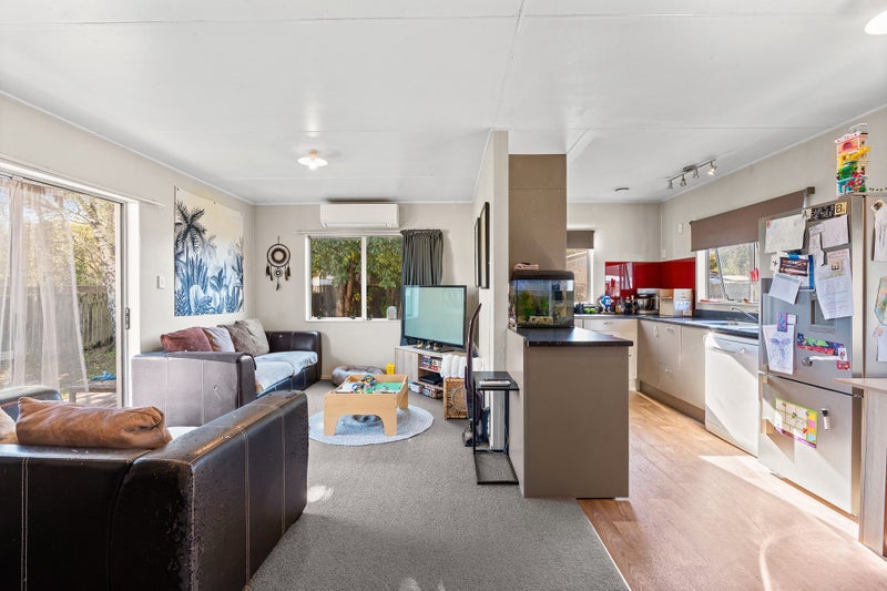 8B Kupe Drive, Carterton, Carterton - Carousel 2