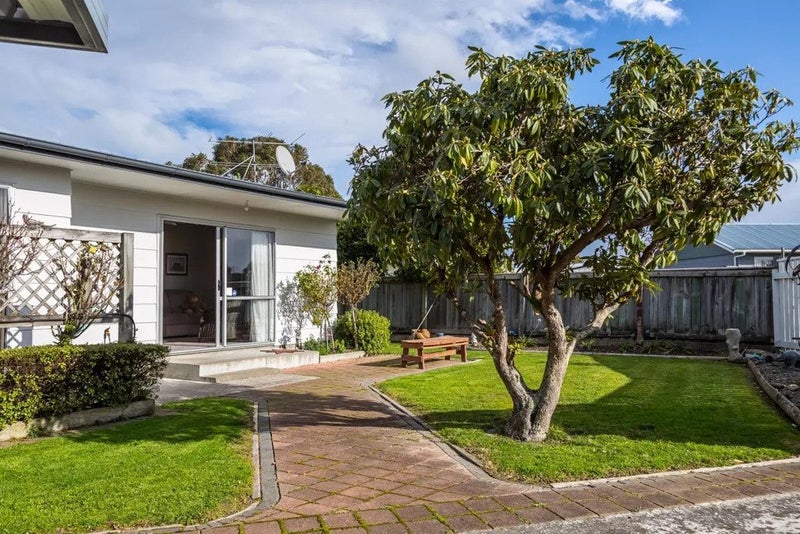 7 Seddon Street, Masterton - Carousel 2
