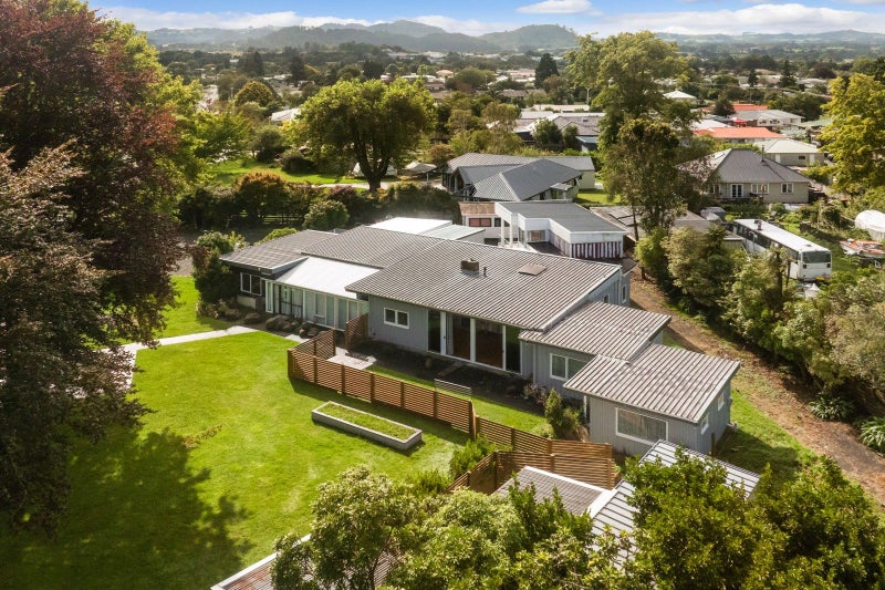2 Rata Street, Waihi, Waihi - Carousel 1