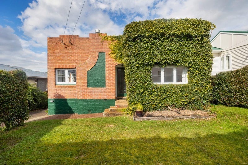 4 Watea Road, Sandringham, Auckland - Carousel 1