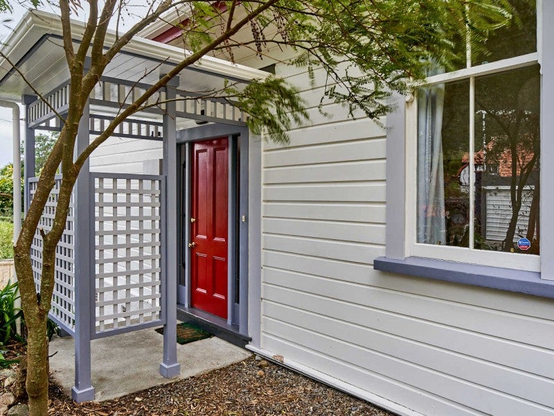 Property Valuation for 25 Rona Street, Eastbourne, Lower Hutt Trade Me Property Trade Me