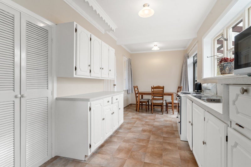 24 Masters Crescent, Masterton - Carousel 2