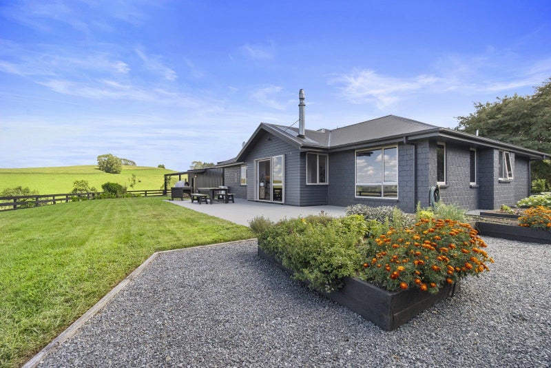 125 Te Tahi Road, Puketotara, TE AWAMUTU - Carousel 2