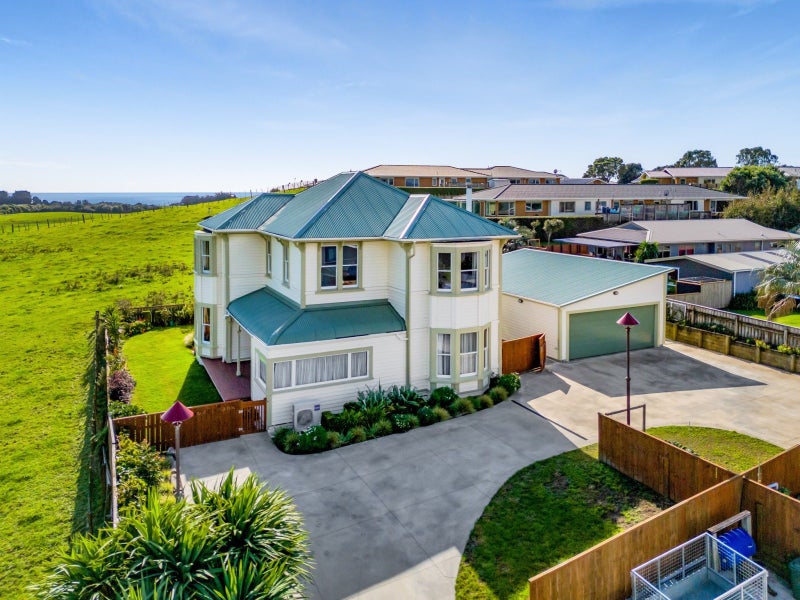 30A Pohutukawa Place, Bell Block, New Plymouth - Carousel 1