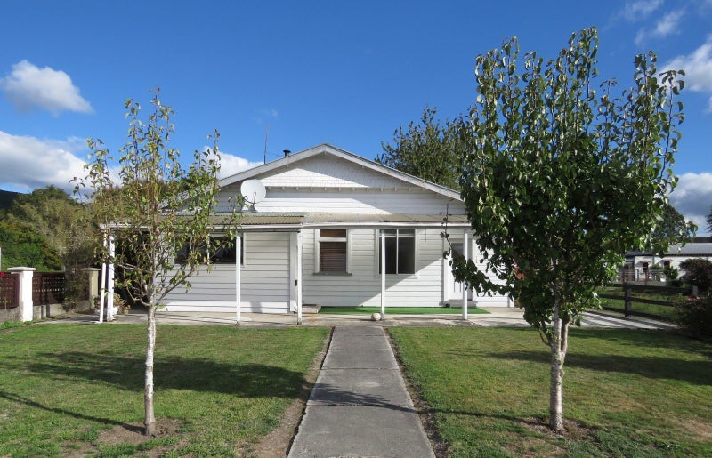 74 Church Street, Reefton, Buller, West Coast - Carousel 31