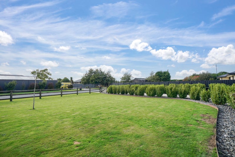 12 Pegasus Place, Seaward Bush, Invercargill - Carousel 18