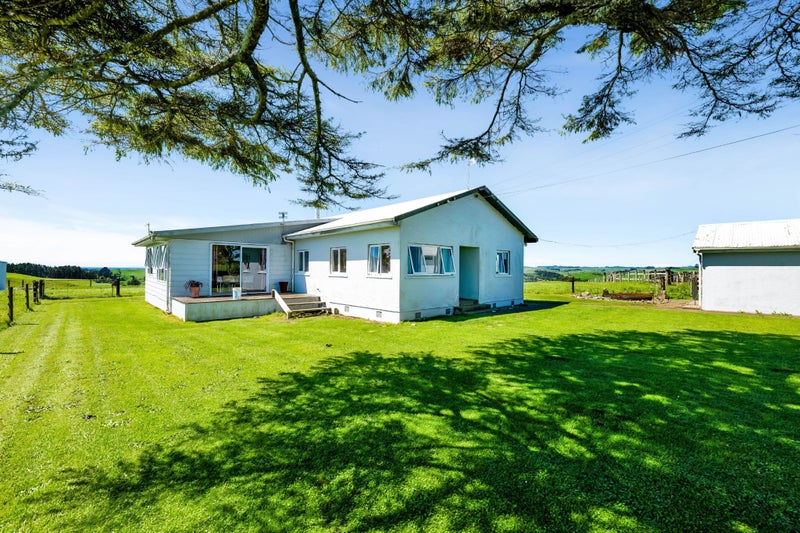 1 Clarke Road, Huirangi, New Plymouth - Carousel 2