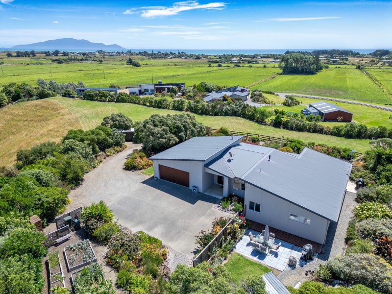 52 Harakeke Road, Te Horo - Carousel 1