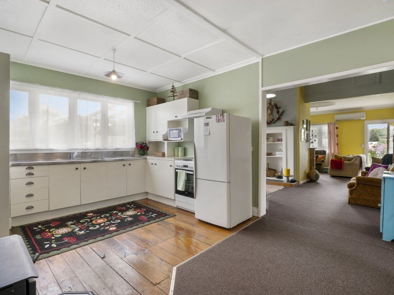 31 Miro Street, Manunui, Taumarunui - Carousel 2