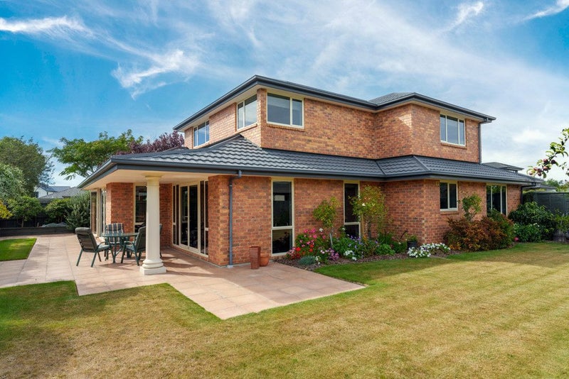 9 Saint Clair Close, Harewood, Christchurch - Carousel 1