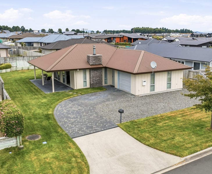 3 Roto Close, Wharewaka, Taupo - Carousel 1