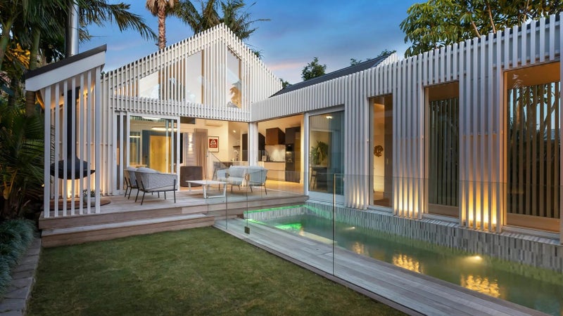 79 Sussex Street, Grey Lynn, Auckland - Carousel 1