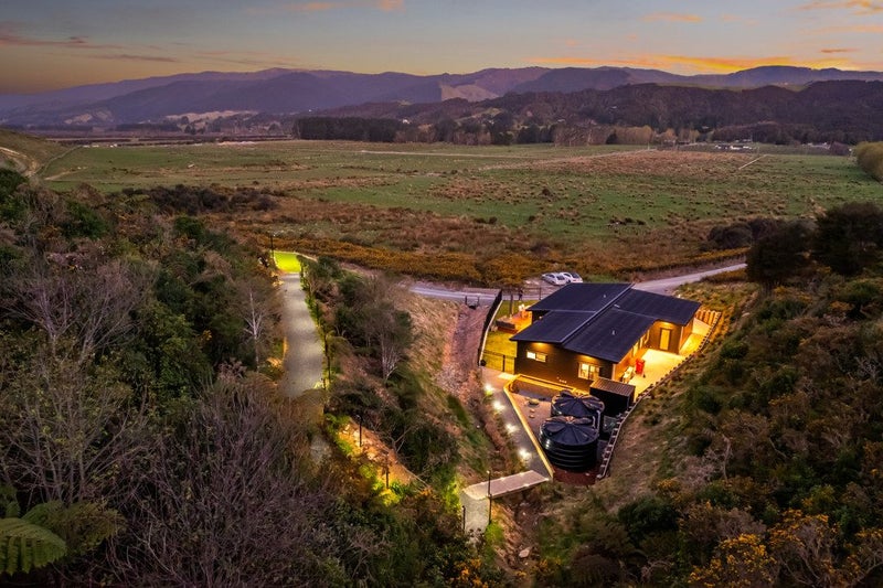 7 Margaret Mahy Drive, Whitemans Valley, Upper Hutt, Wellington - Carousel 41