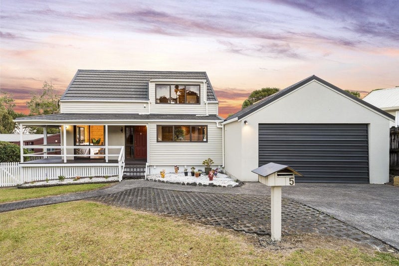 5 Chardon Place, Henderson, Auckland - Carousel 1