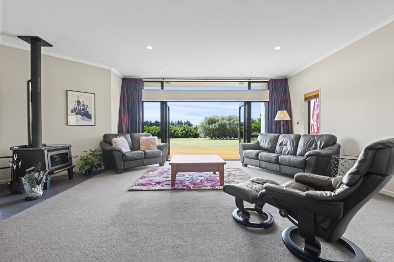 79 Polson Hill Drive, Palmerston North - Carousel 2