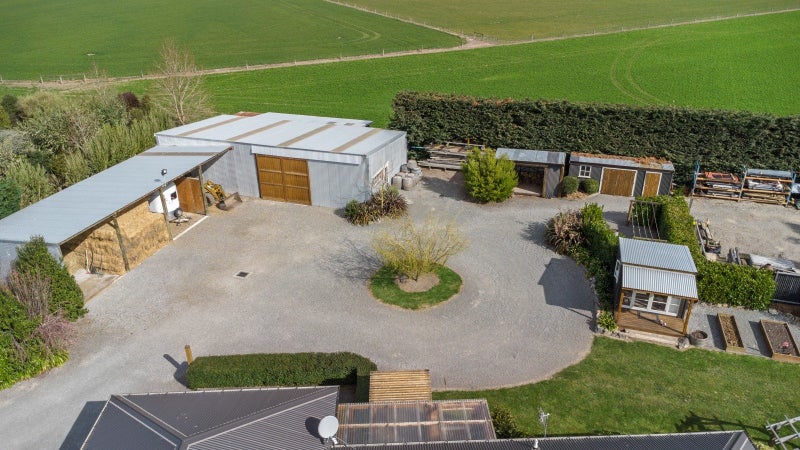 1423 Coaltrack Road, Christchurch - Carousel 2