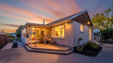 5 Weir Place, Hoon Hay, Christchurch - Carousel 1