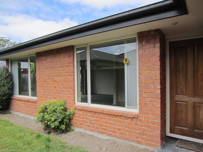 5/30 Newnham Terrace, Upper Riccarton, Christchurch - Carousel 1