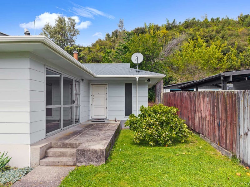 6 Ballantrae, Kawerau, Kawerau - Carousel 40