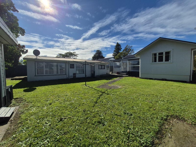 64 Roslin Street, Tokoroa, Tokoroa - Carousel 1