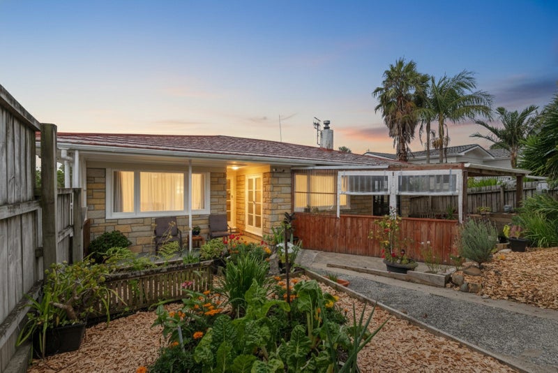 11 Cartwright Road, Onerahi, Whangarei - Carousel 11