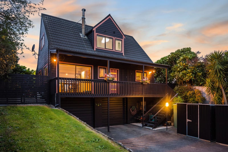 27 Chums Road, Paraparaumu Beach, Paraparaumu - Carousel 1