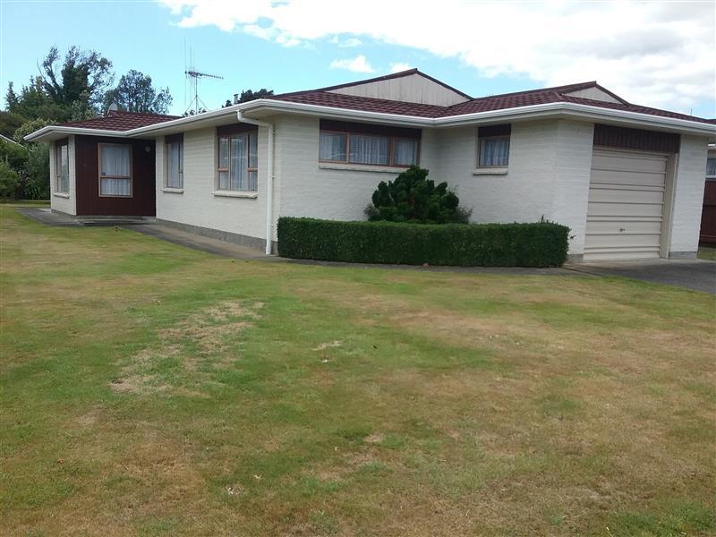 37 Marlborough Street, Levin, Levin - Carousel 1