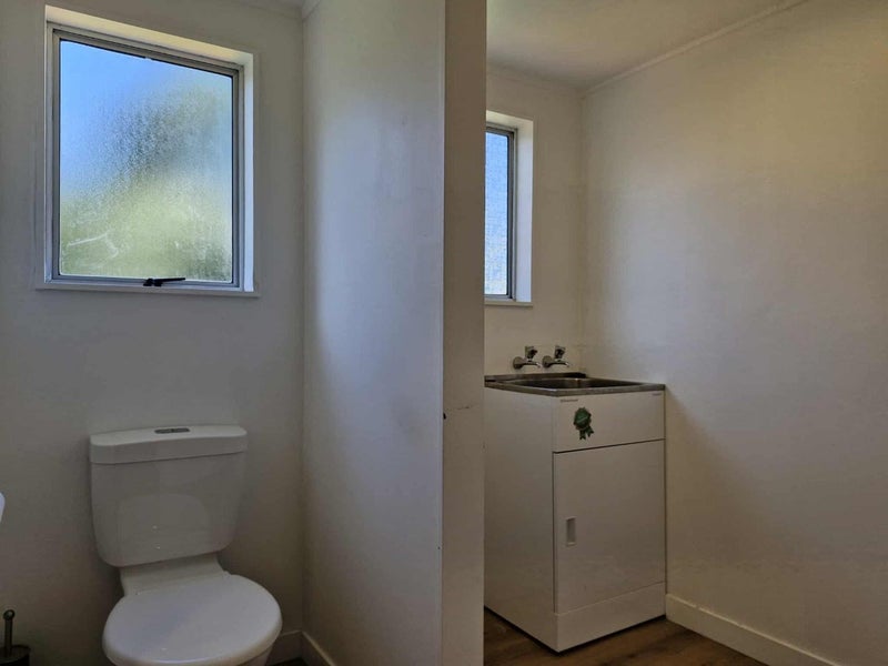 74 Hume Street, Waitara, Waitara - Carousel 11