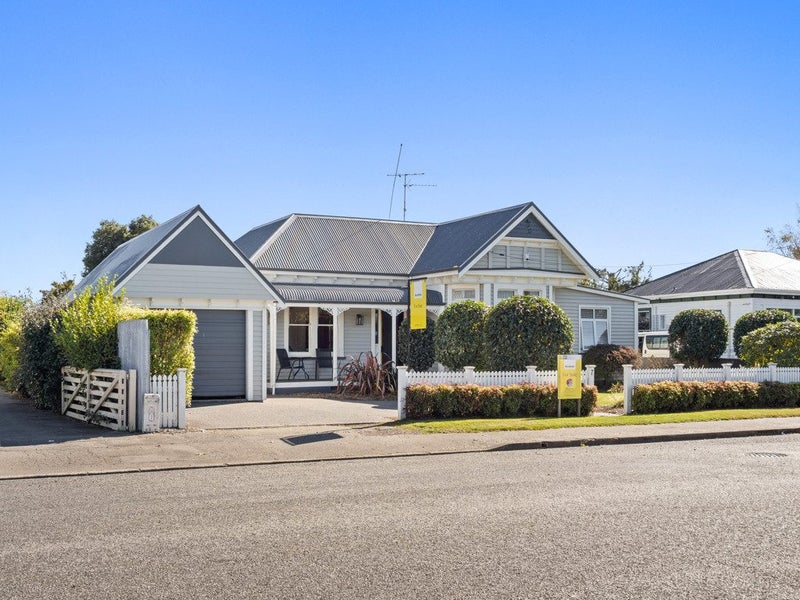7 Cross Street, Allenton, Ashburton - Carousel 1