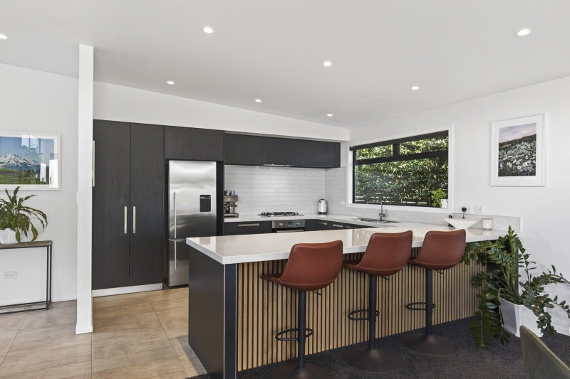 58A Brois Street, Frankleigh Park, New Plymouth - Carousel 2