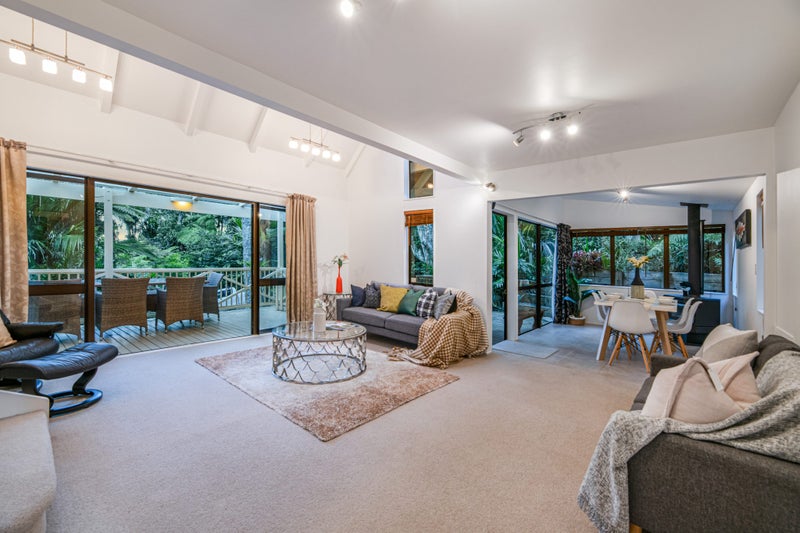 576C South Titirangi Road, Titirangi, Auckland - Carousel 2
