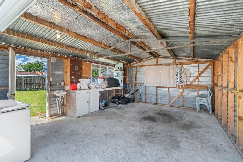 33 Solway Street, Levin, Levin - Carousel 33