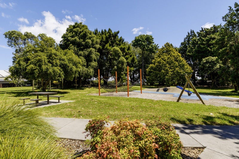 9B Manley Grove, Gate Pa, Tauranga - Carousel 17