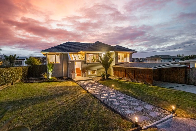 5 Tainui Street, Torbay, Auckland - Carousel 1