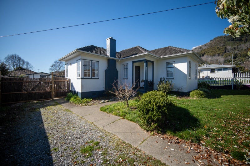 27 Tukuka Street, Nelson South, Nelson - Carousel 1