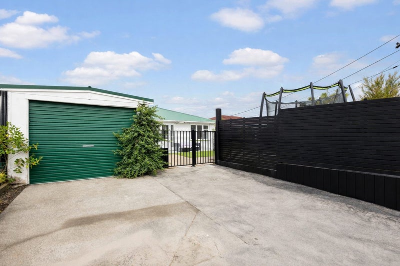 98 Ironside Road, Johnsonville, Wellington - Carousel 1